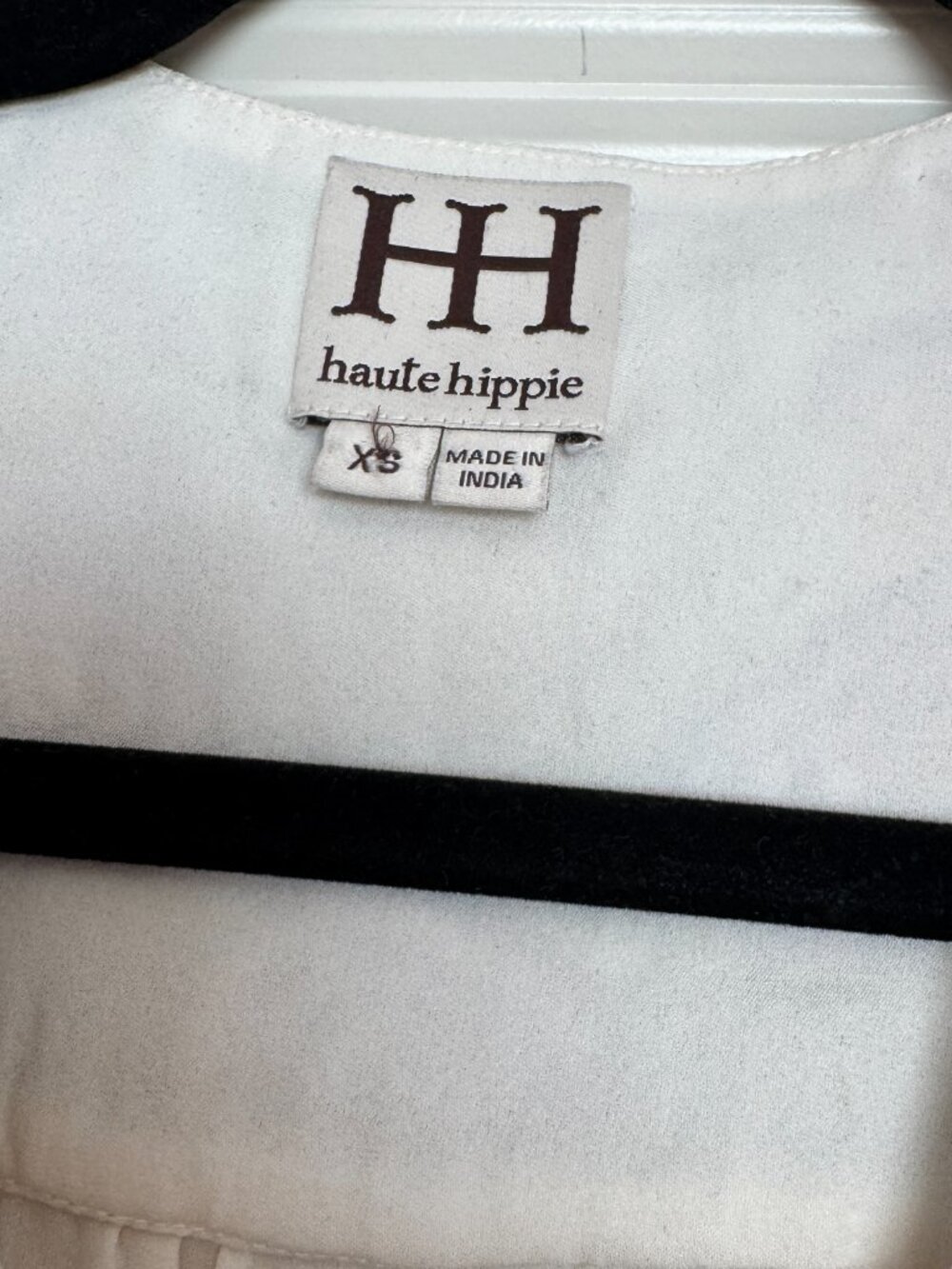 Haute Hippie Cream Purple Floral Embroidered Silk Blouse XS — As Is - Picture 13 of 14